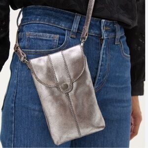 FatFace Clara Crossbody Leather Phone Bag in Bronze Metallic